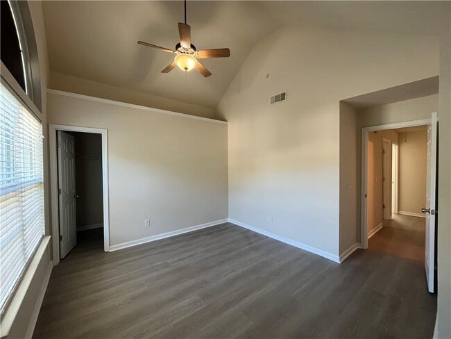 Building Photo - 420 Rockbass Rd