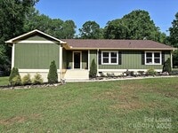 Building Photo - 9565 Man O War Rd