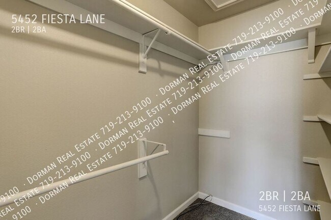 Building Photo - 5452 Fiesta Ln