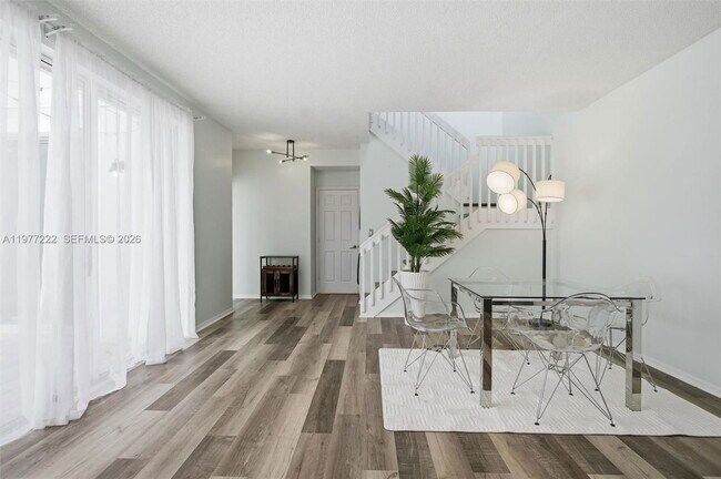 Building Photo - Seagrape Way, Hollywood, FL 33019 - 2 BR 2 BA townhouse