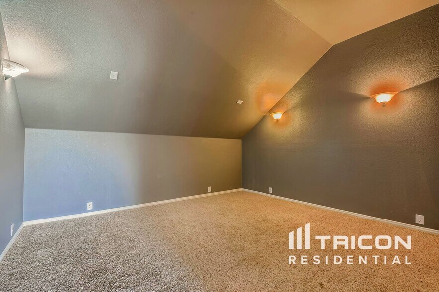 Building Photo - 4408 Meadow Breeze Ct