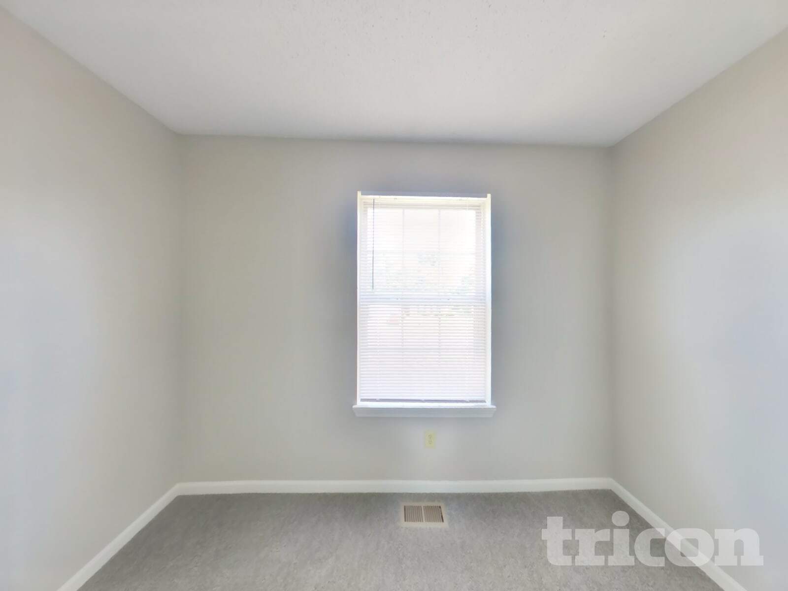 Building Photo - 4002 Caddy Way