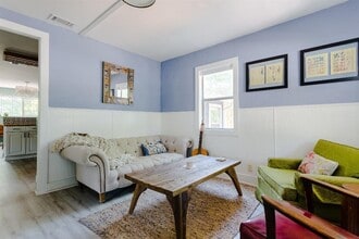 Building Photo - 3506 Clarkson Ave