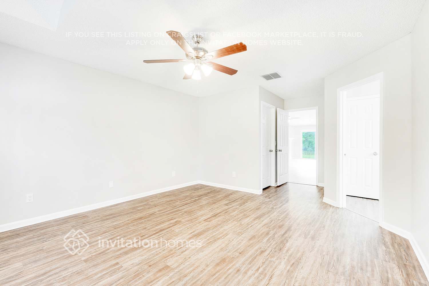 Building Photo - 8250 Rocky Creek Dr