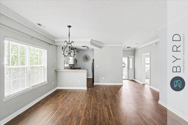 Building Photo - 4706 Twin Hickory Lake Dr