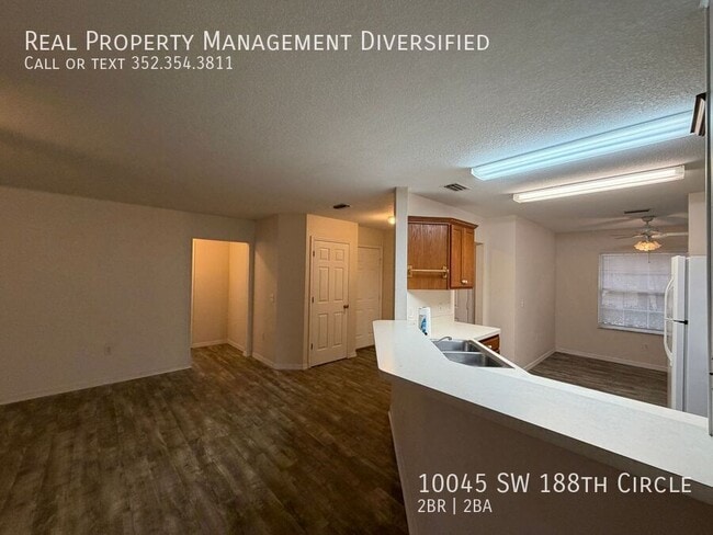 Building Photo - 10045 SW 188th Cir