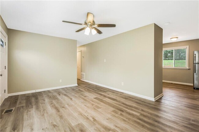 Building Photo - 1786 Inas Way
