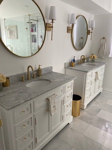 Building Photo - 8321 Rayford Dr