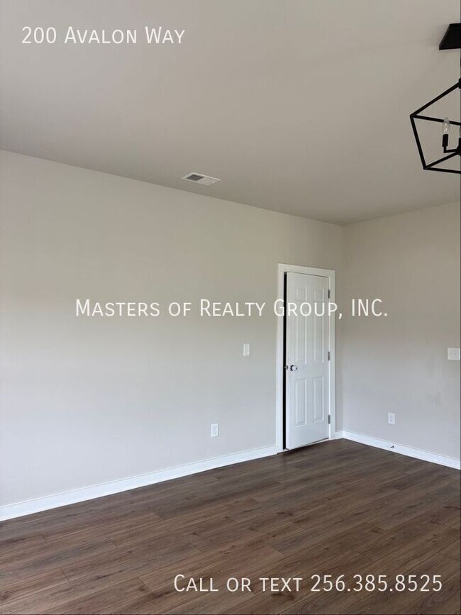Building Photo - 200 Avalon Wy