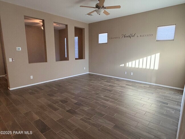 Building Photo - 12937 E Sandoval St