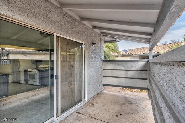 Building Photo - 221 N Lamb Blvd