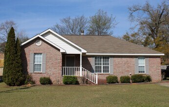 Building Photo - Home for rent in Prattville