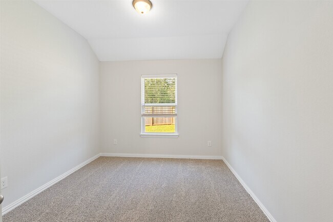 Building Photo - 106 Violet Carson Ct