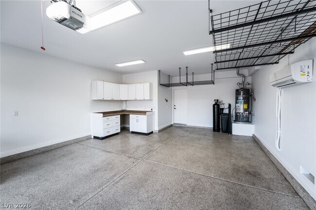Building Photo - 2676 Lochleven Way