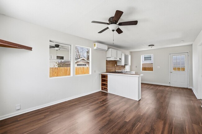 Building Photo - 3531 Cedar Hill Ln