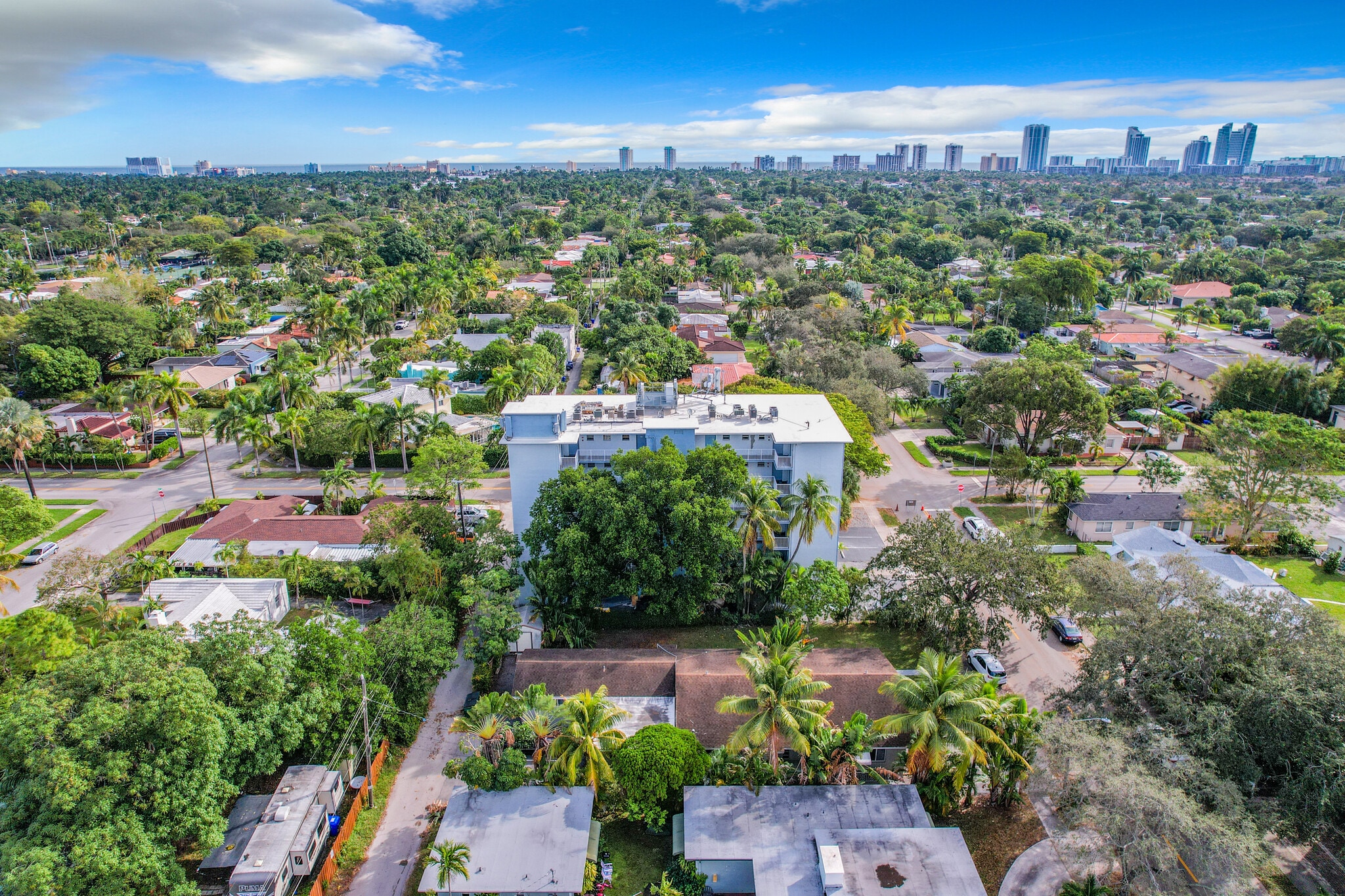 Building Photo - 1711 Washington St