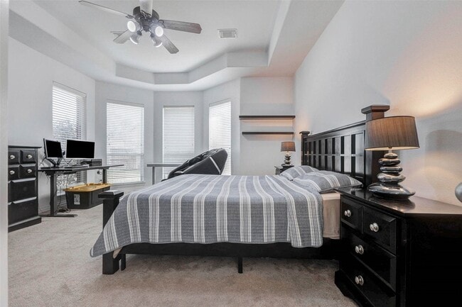 Building Photo - 26511 Cresent Cove Ln