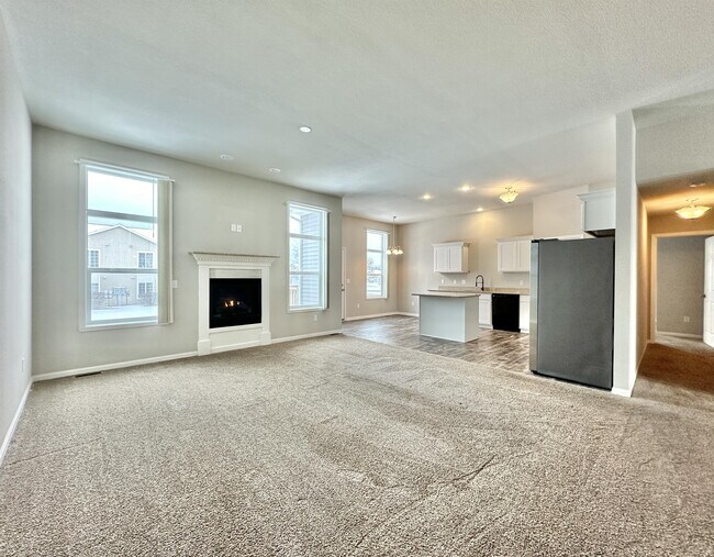 Building Photo - 2240 James Kelly Ln