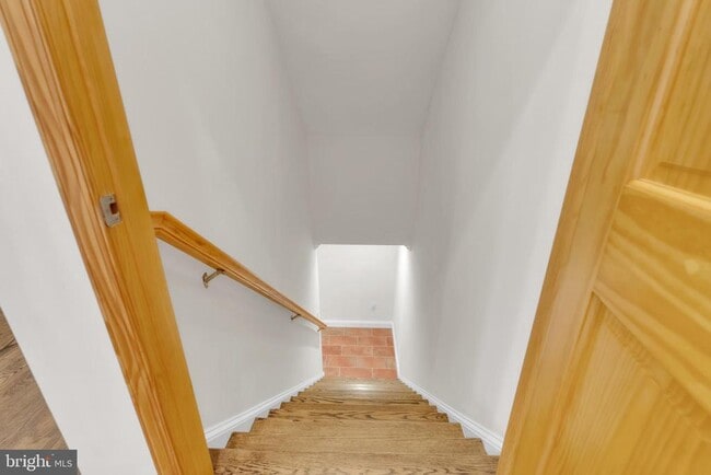 Building Photo - 6415 Bradley Blvd