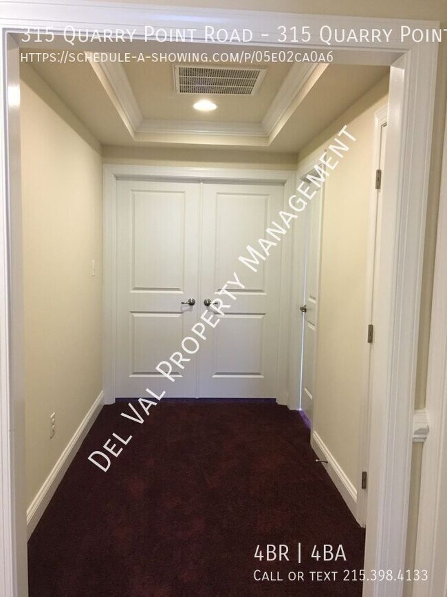 Building Photo - 315 Quarry Point Rd