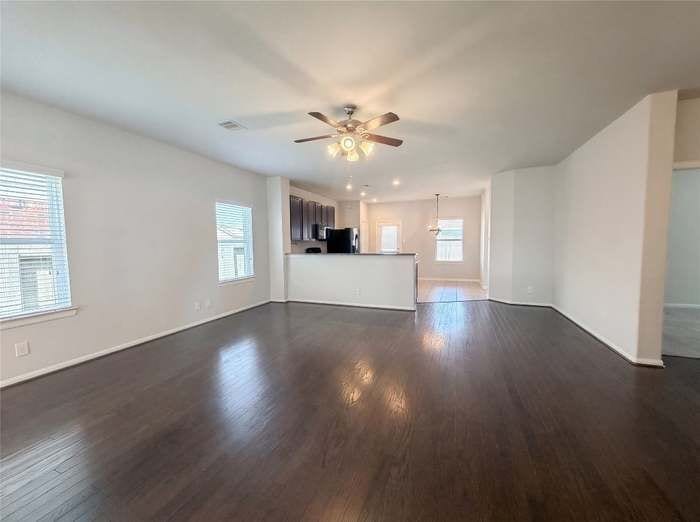 Building Photo - 1038 Cash St