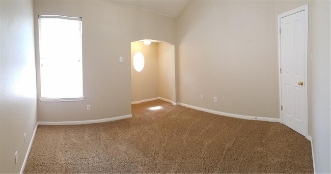 Building Photo - 17305 Montana Falls Dr