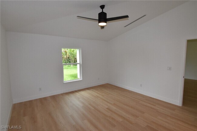 Building Photo - 1672 Nordendale Blvd
