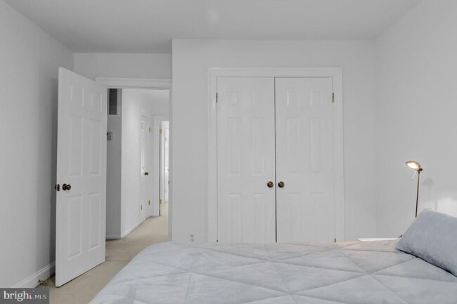 Building Photo - 8033 Cypress Grove Ln