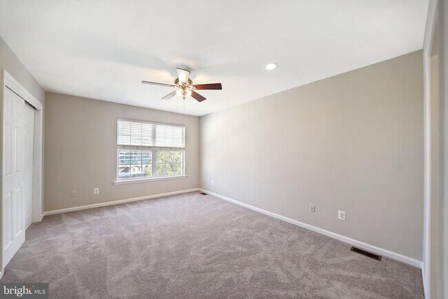 Building Photo - 24 Merion Ave