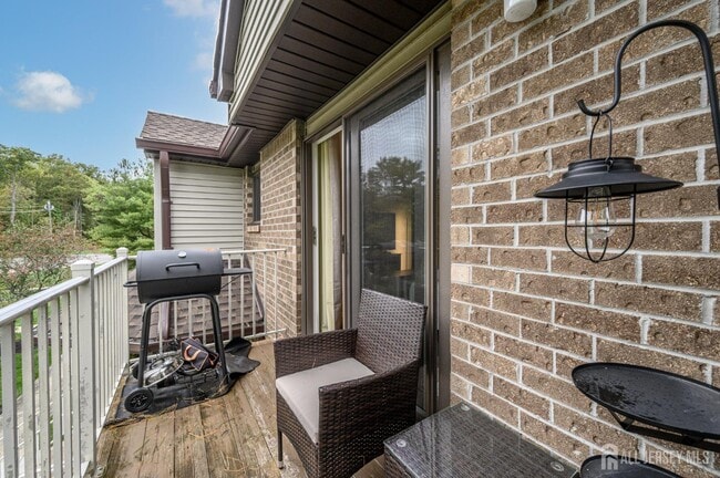 Building Photo - 4112 Birchwood Ct