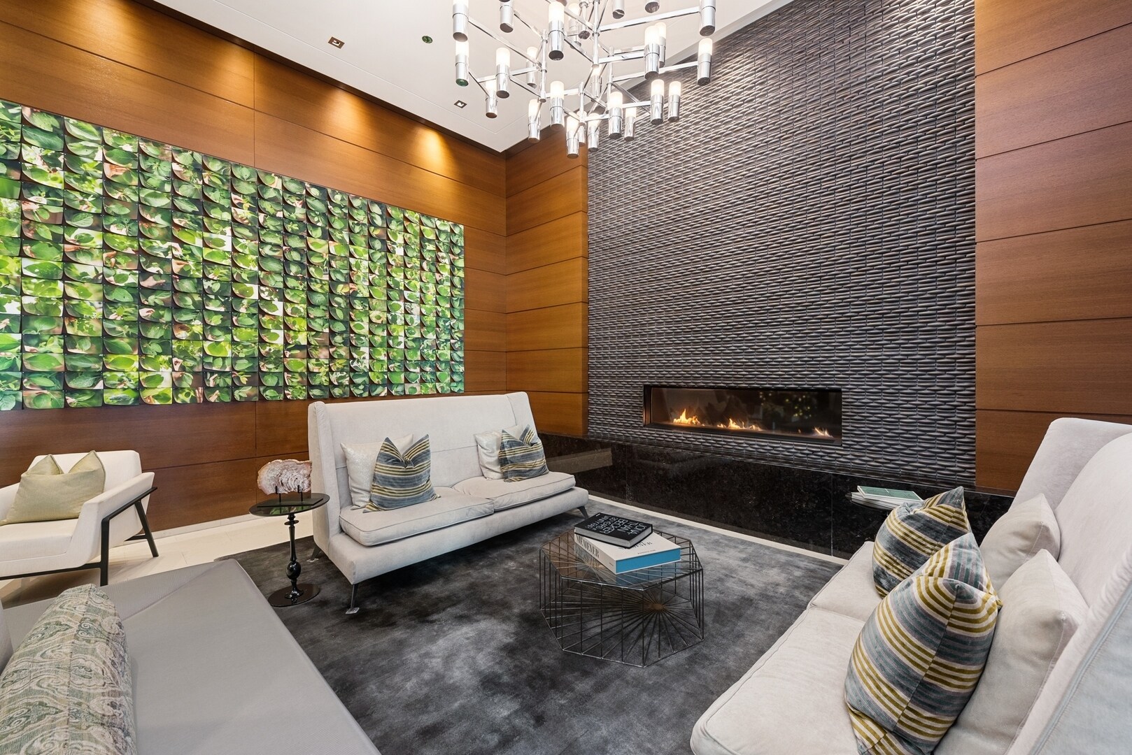 Building Photo - 1201 S Prairie Ave