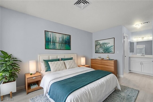 Building Photo - 4730 Nara Vista Way