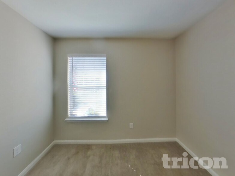 Building Photo - 5406 Chase Canyon