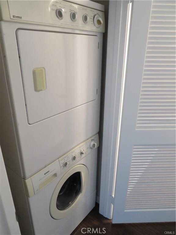 Building Photo - 12415 Riverside Dr