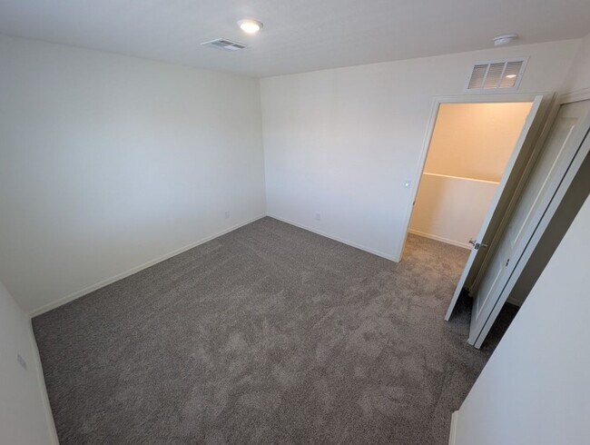 Building Photo - 4935 Toad Lily St