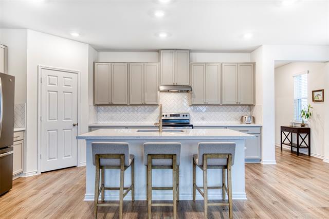 Building Photo - 2513 Wayne Ave