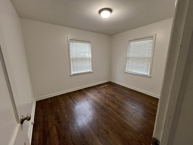 Building Photo - 7110 Woodson St