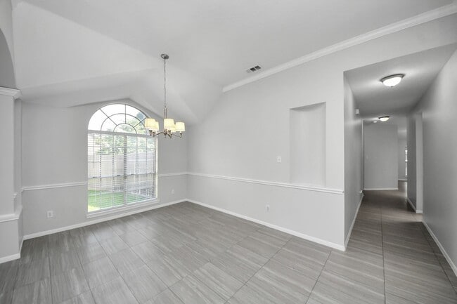 Building Photo - 8322 Adler Lake Dr