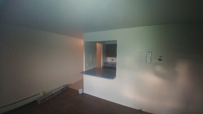 Building Photo - 1270 N Marion St
