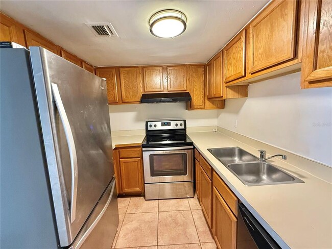 Building Photo - 4113 S Semoran Blvd