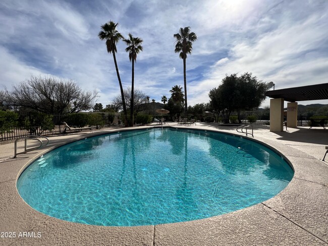 Building Photo - 37801 N Cave Creek Rd
