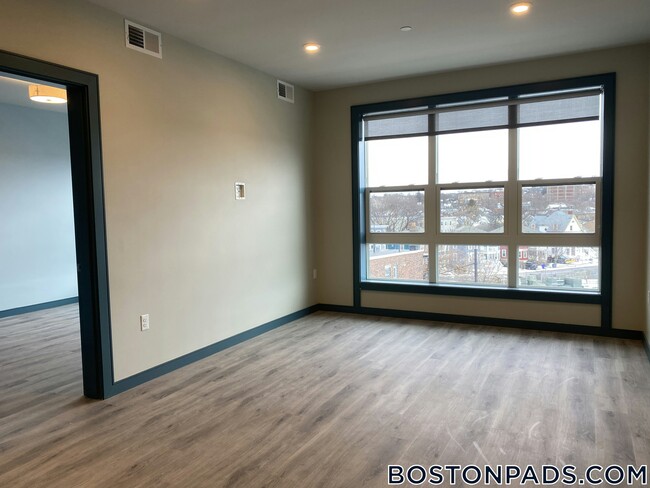 Building Photo - 1258 Massachusetts Ave