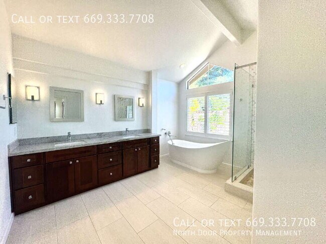 Building Photo - 3281 Falerno Way
