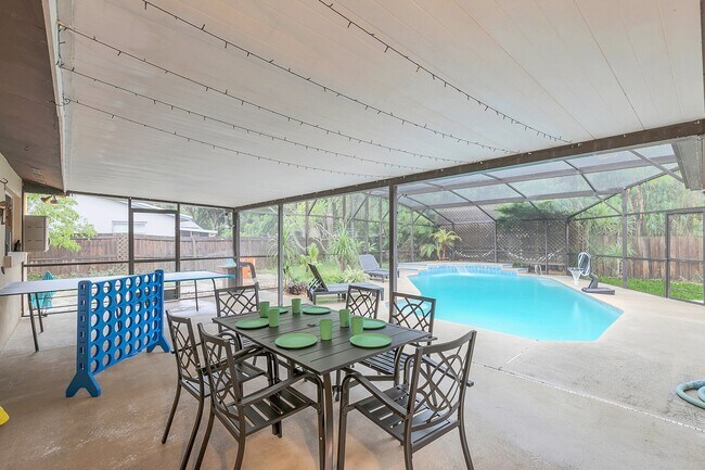 Building Photo - 2445 Keiser Ct