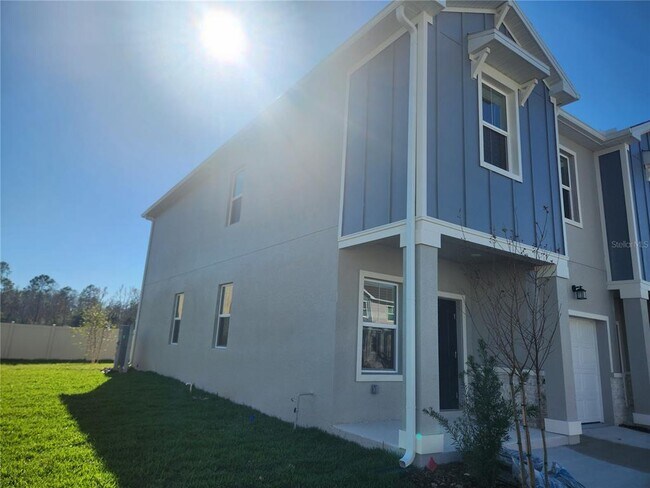 Building Photo - 2724 Skyline Lp