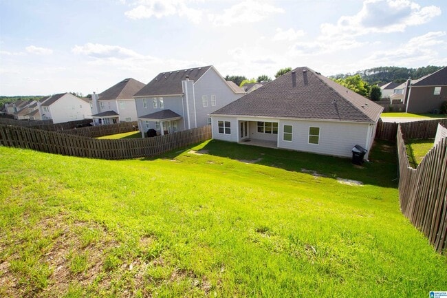 Building Photo - 1068 Aronimink Dr