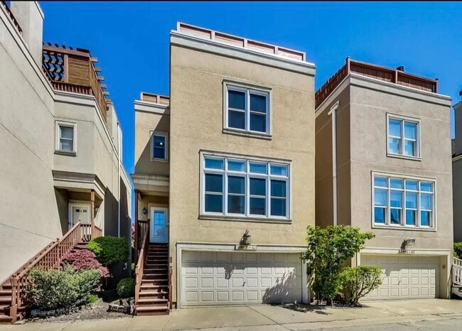 Primary Photo - 1802 W Diversey Pkwy