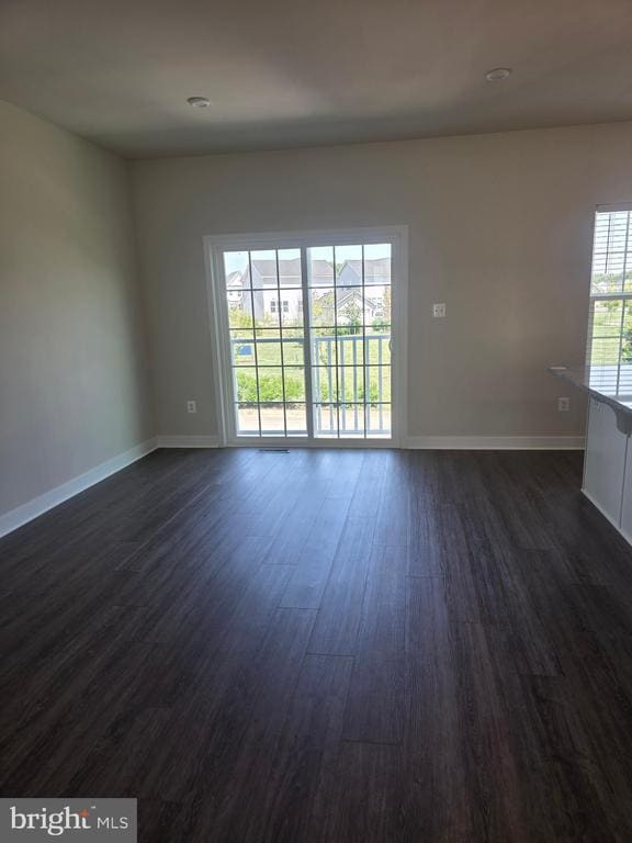 Building Photo - 703 Kalmar Ln