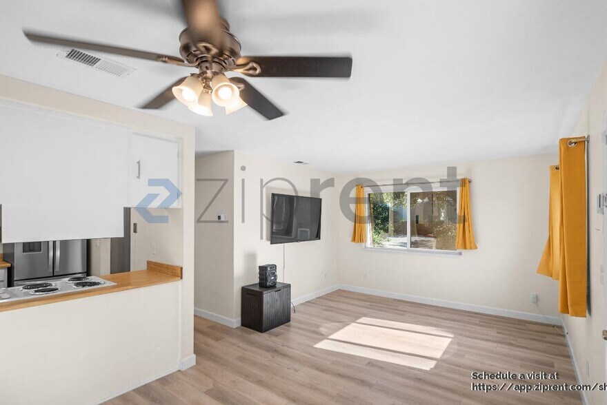 Building Photo - 3641 Clayton Rd