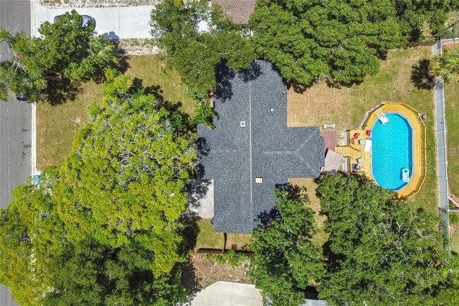 Building Photo - 2221 Calexico Way S